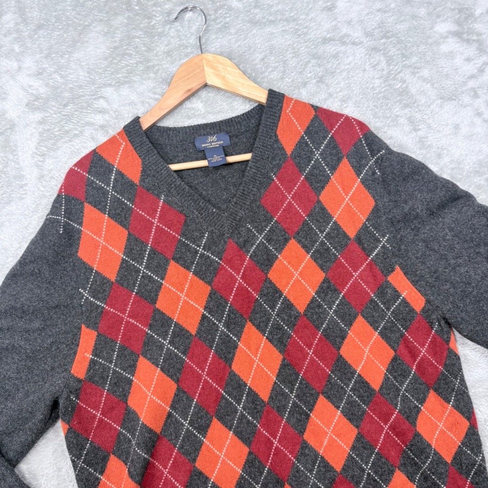 Brooks Brothers Sweater Mens XL Gray Orange Red Argyle 100% Lambswool V-Neck